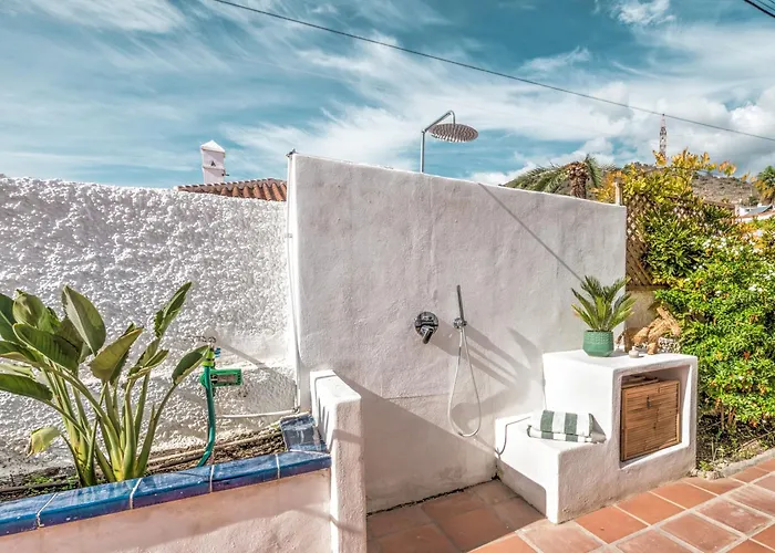 In Mediterranean Style With Private Pool