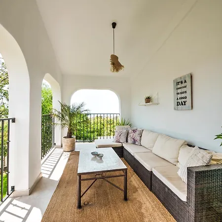 Casa de Férias In Mediterranean Style With Private Pool *