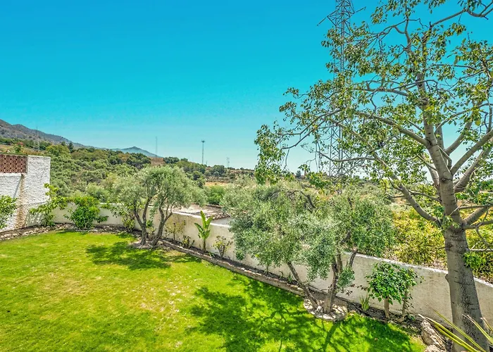 In Mediterranean Style With Private Pool 펜션 *