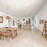In Mediterranean Style With Private Pool Hébergement de vacances Nerja