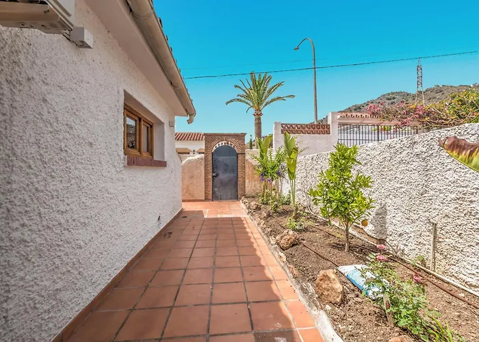 Сasa de vacaciones In Mediterranean Style With Private Pool *